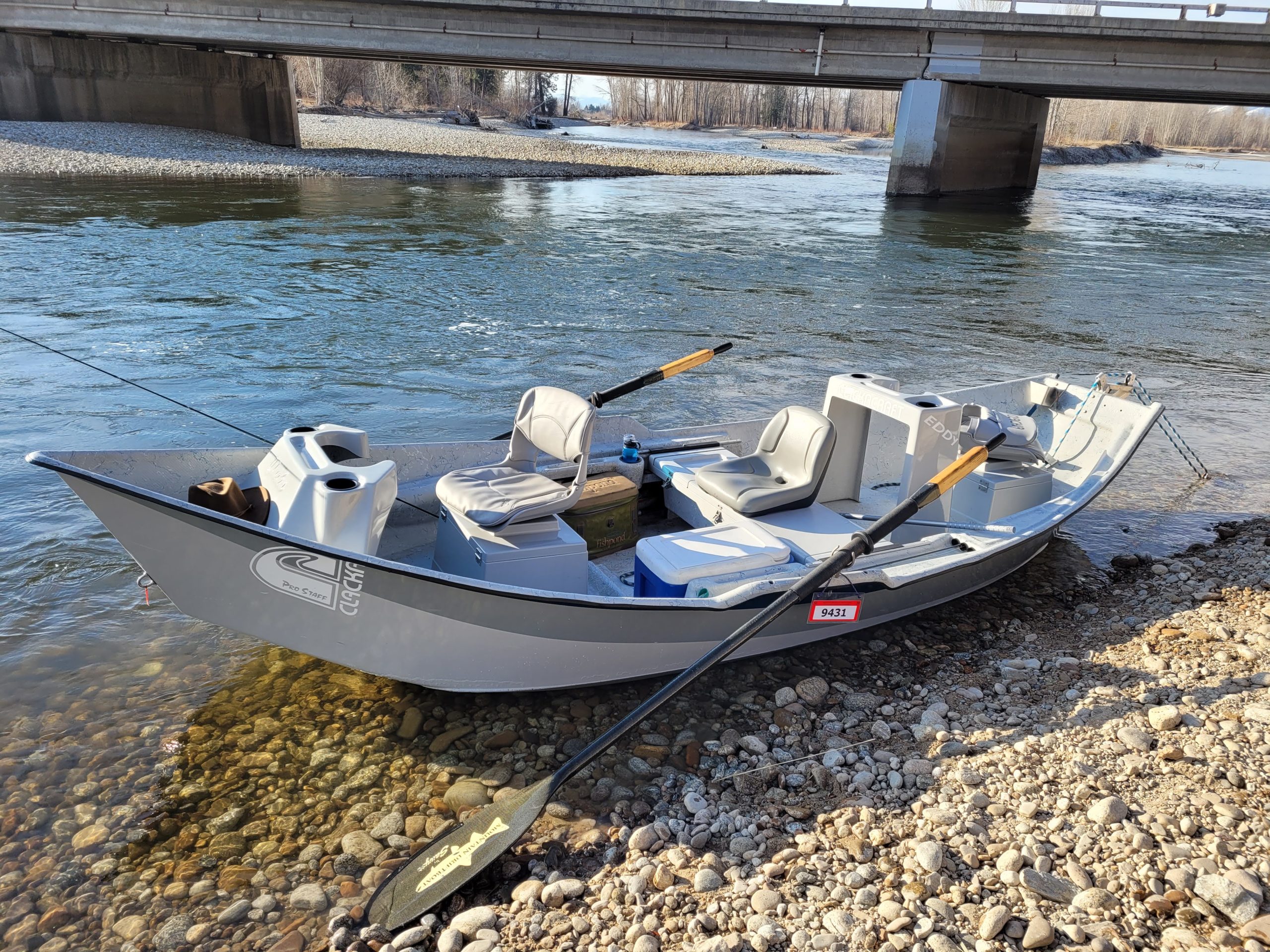 Drift boats VS Rafts! - TroutZoola Montana Fly Fishing